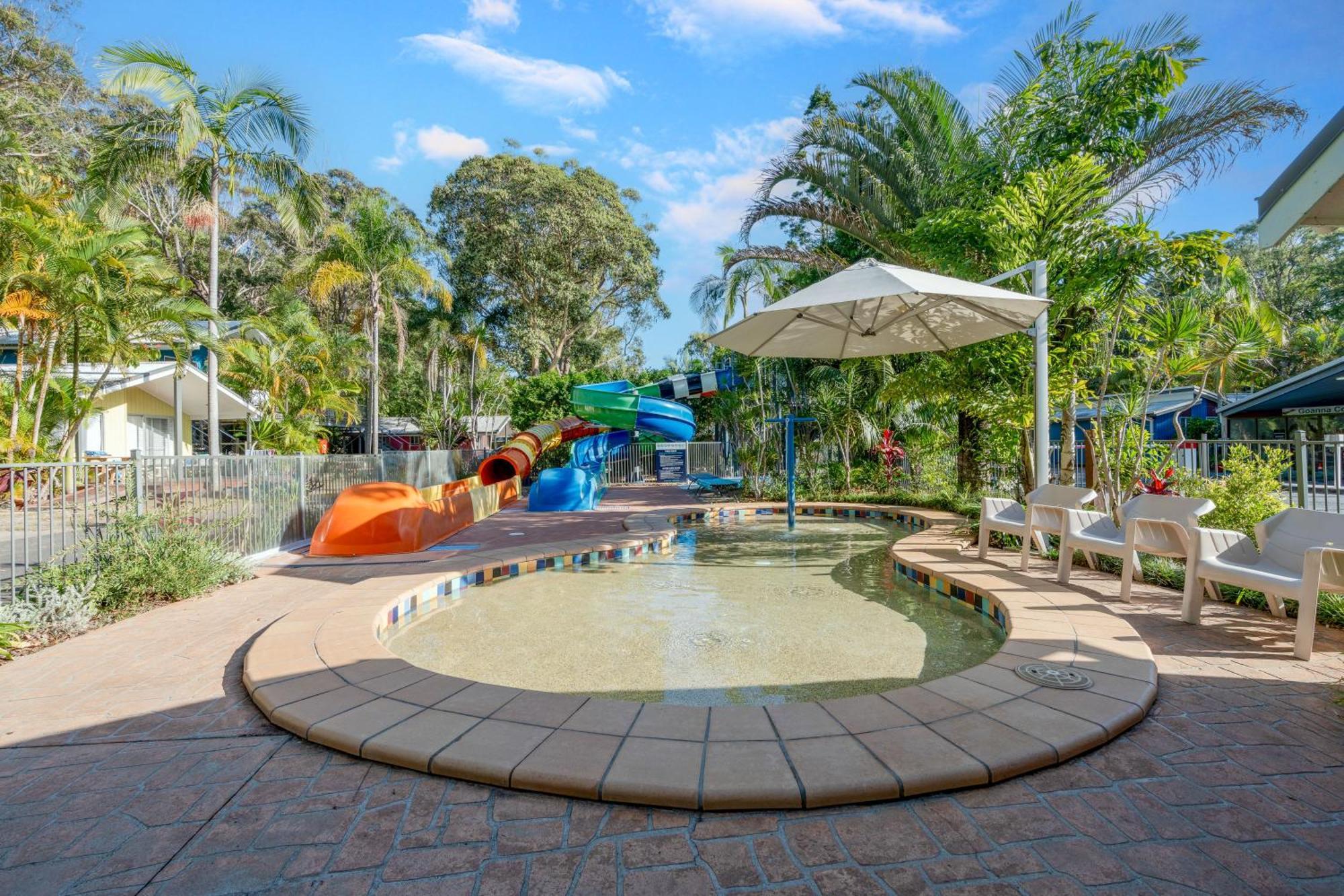Big4 Tasman Holiday Parks - Намбука Хедс Екстериор снимка